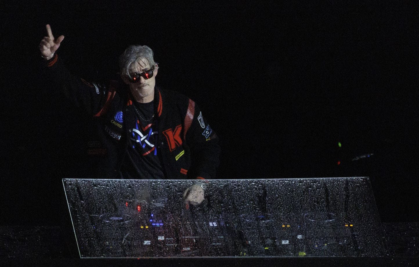 El DJ francés Kavinsky, famoso por su canción “Nightcall”, encontrado muerto en su casa de París El DJ francés Kavinsky, famoso por su canción “Nightcall”, encontrado muerto en su casa de París